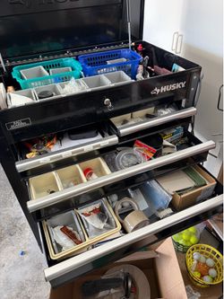 Husky 33” w 4 drawer tool utility cart