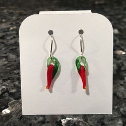 🌶️Glass Hot Chili Pepper Beads & Sterling Silver Plated Dangle Earrings  • NEW