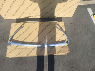 2018 Lexus LS500 Chrome Grill Moldings