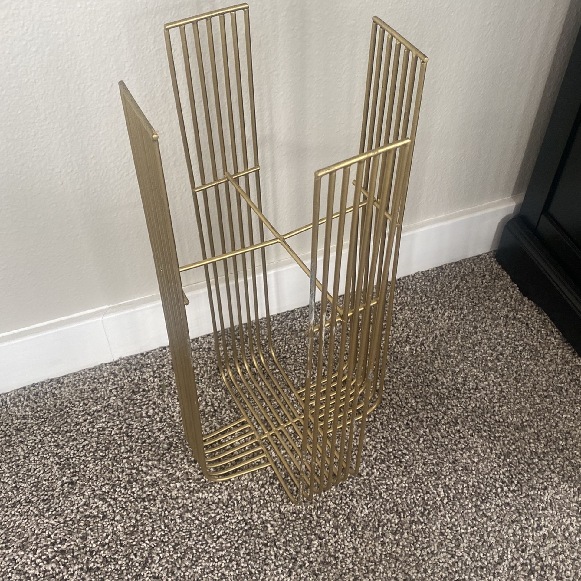 MC Plant Stand