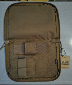 Tactical pouch