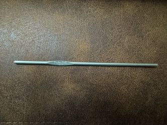 Susan Bates Metal Crochet Hook