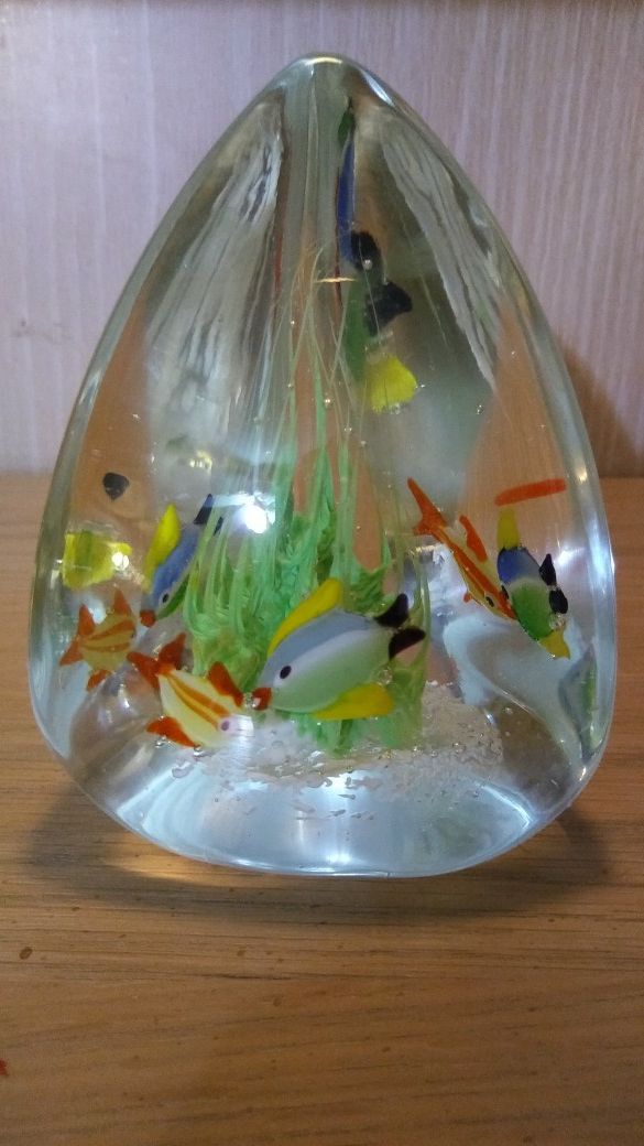 Murano glass pyramid with fish paperweight