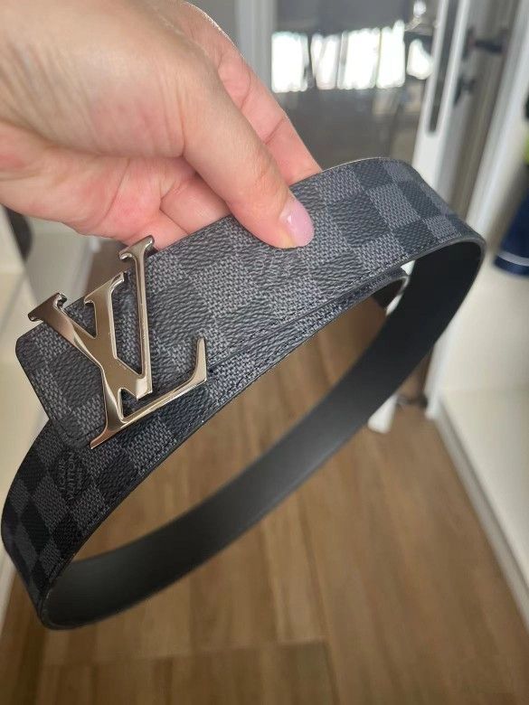 Louis Vuitton Belts Have A Receipt