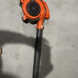 Husqvarna 125B Leaf Blower