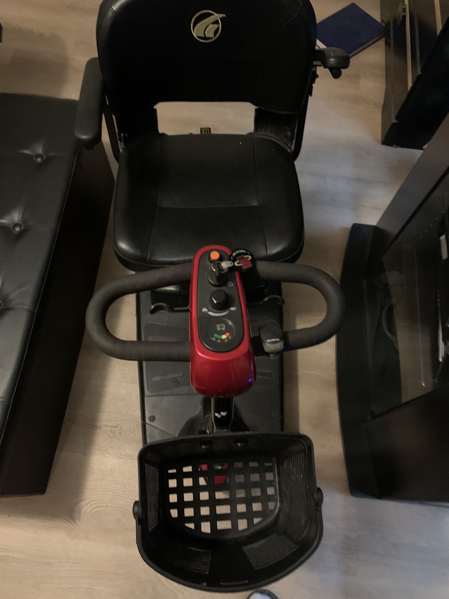 Golden Buzz Around LT Mobility Scooter