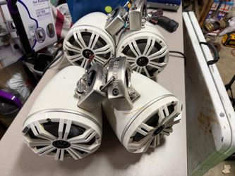 Kicker kmtc8w 8inch wake tower rgb speakers