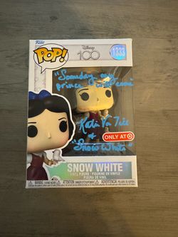 Katie Von Till Signed Snow White #1333 Funko Pop – Target Exclusive