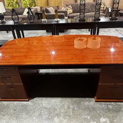 OFFICE/HOME DESK EXECUTIVE DESK 