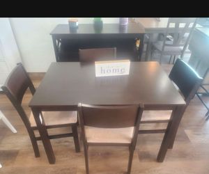 5 pc brown dining set with tan seats