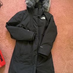 Women’s Northface Artic Parka Jacket 