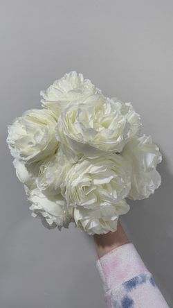 Artificial White Flowers