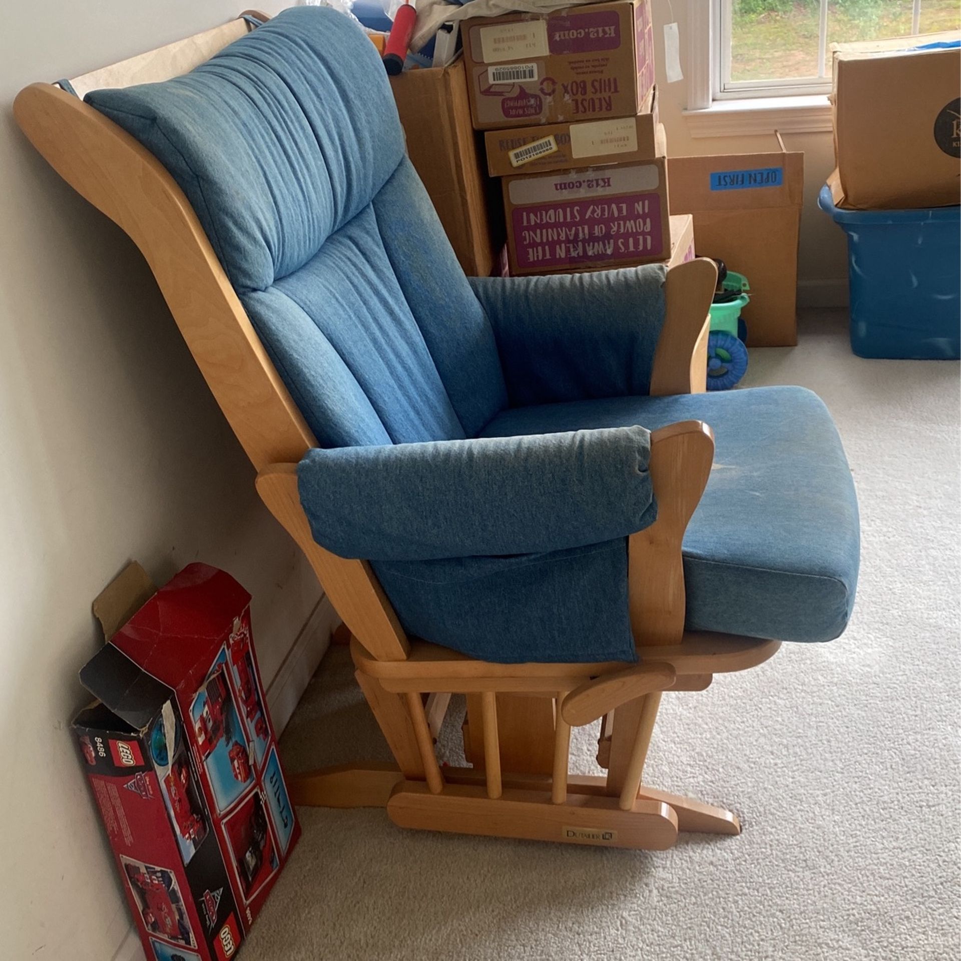 Glider And Changing Table 