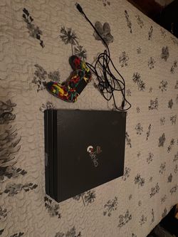 PS4 pro with controller design plus charger