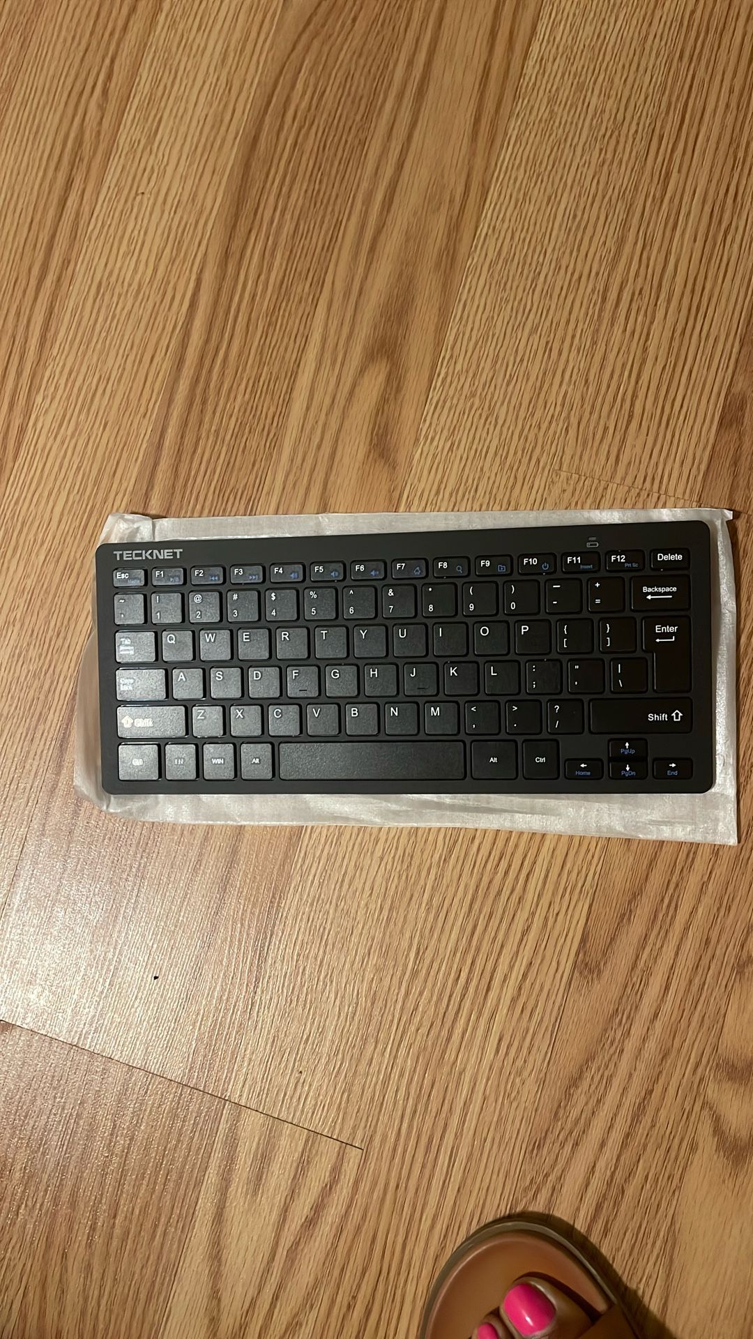 Teknet Wireless Keyboard
