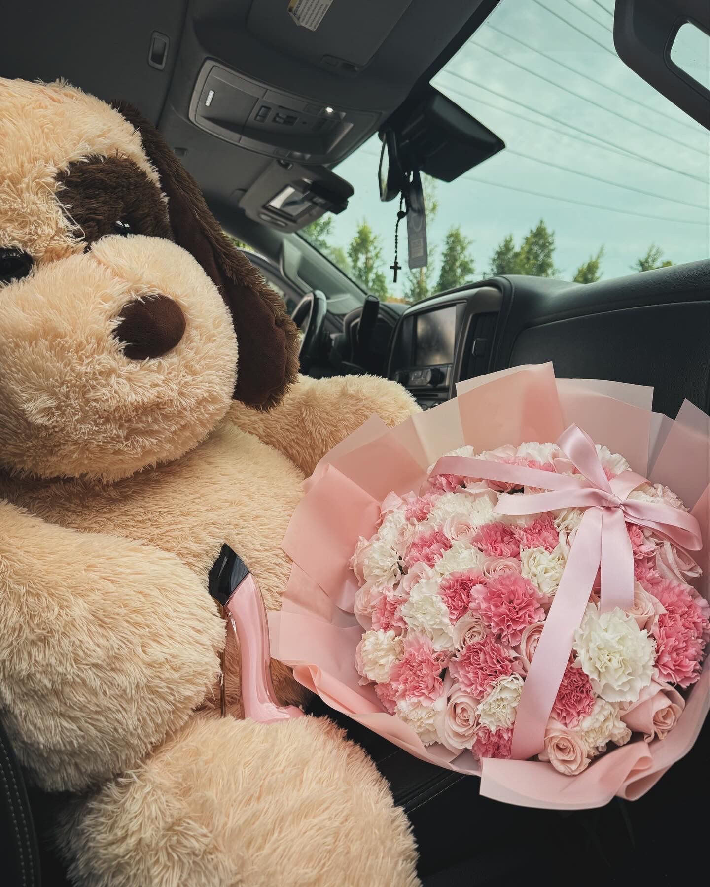 Teddy Bear and Roses