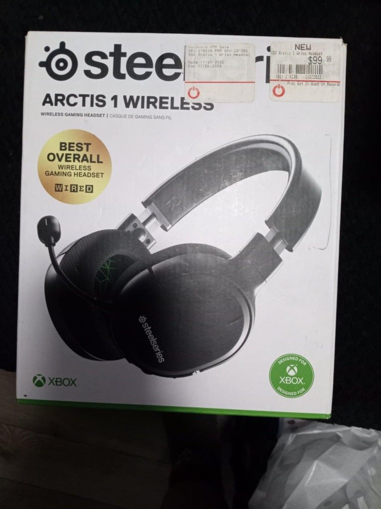 Steele Arctis 1 Wireless Headphones 🎧 Is