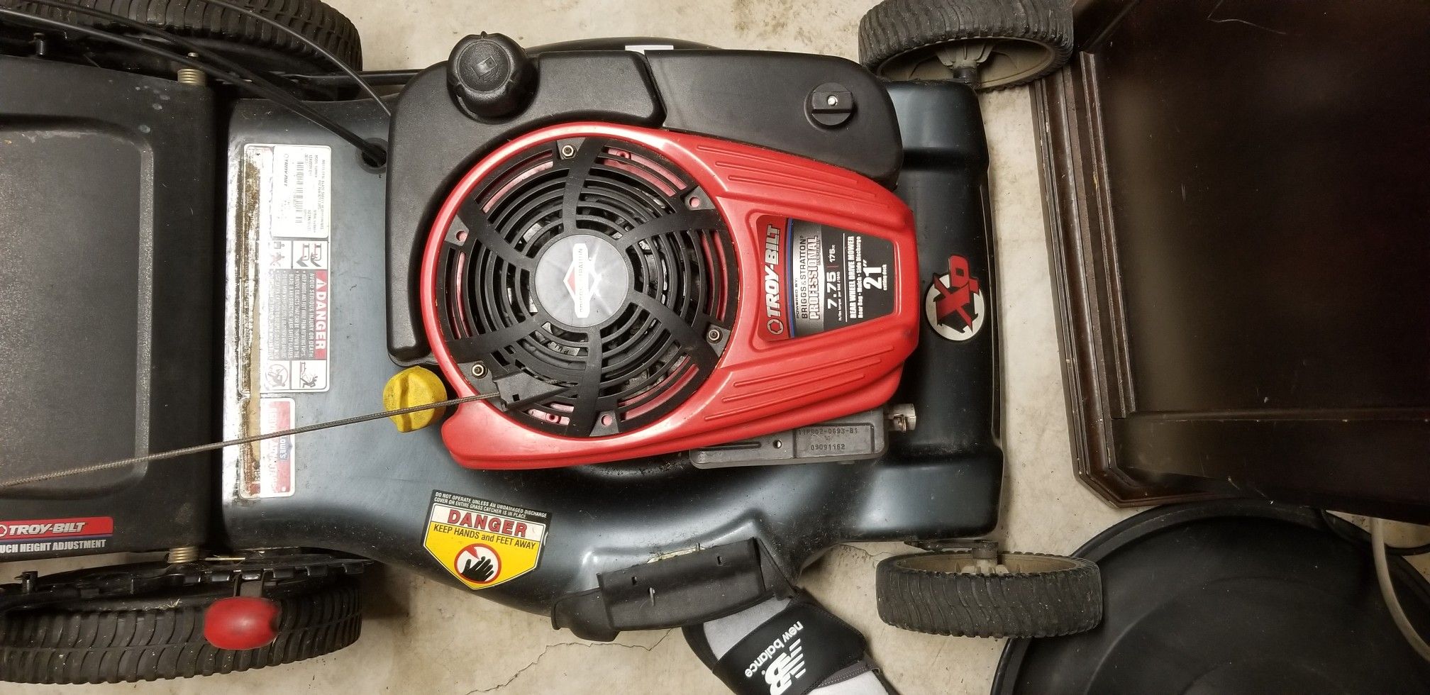 Troy-Bilt Walk-Behind Push Lawn Mower