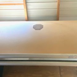 Commercial 24 Bulb Puretan Tanning Bed