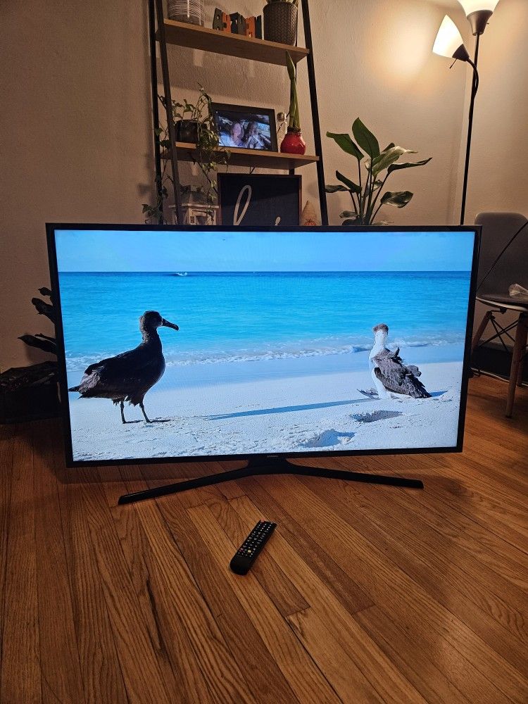 50" Samsung Smart TV