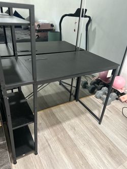 Gaming desk