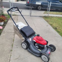 HONDA Lawn Mower 