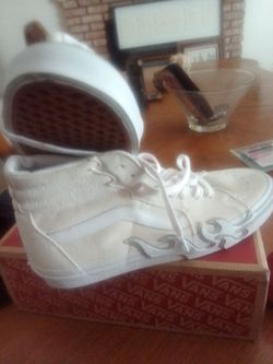 Size 12&11.5 mens Vans for sale