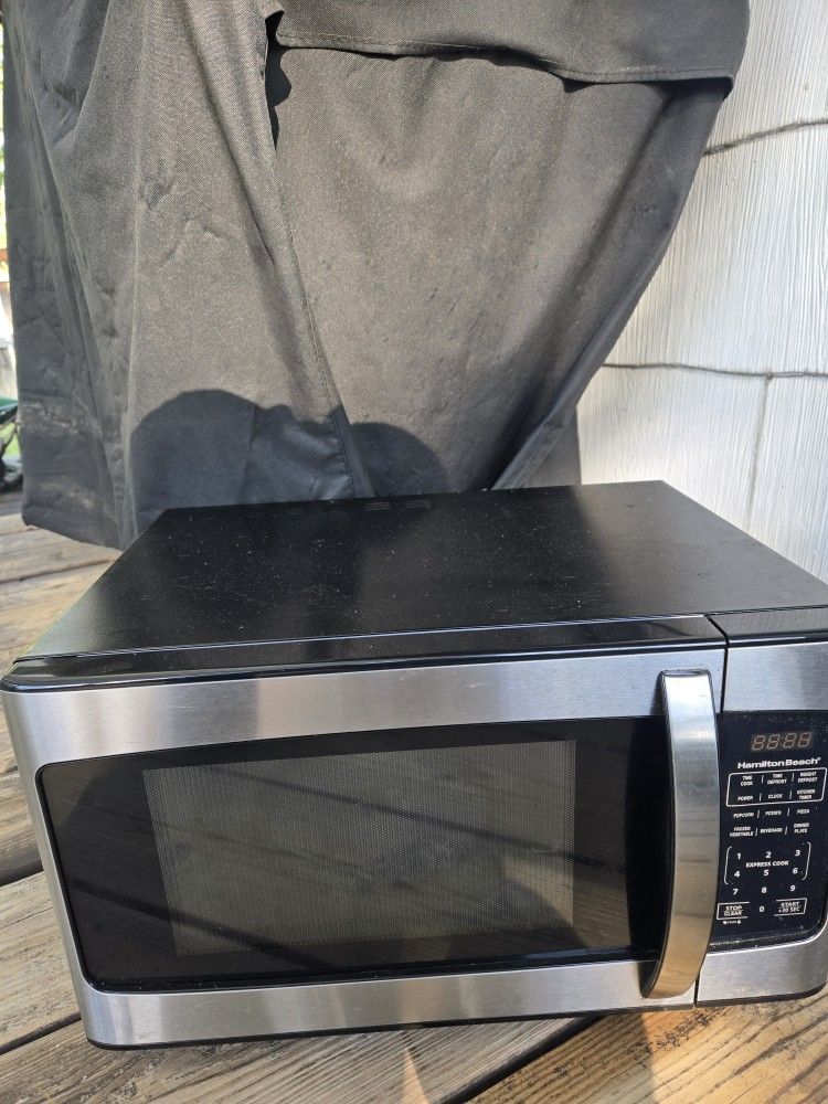 Hamilton Beach Microwave