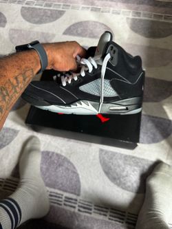 Jordan 5 Black Metallic