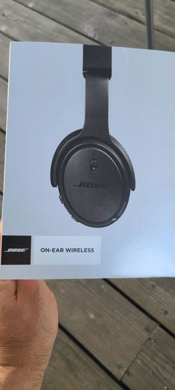 Brand new Bose on ear wireless headphones
