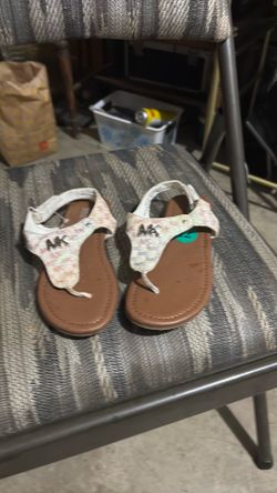 Brand new Michael Korrs Sandals