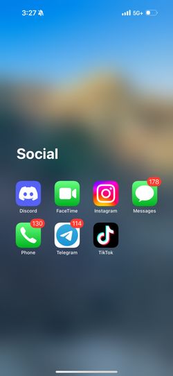 iPhone 16 Pro Max Titanium