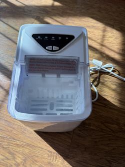 Countertop Ice Maker