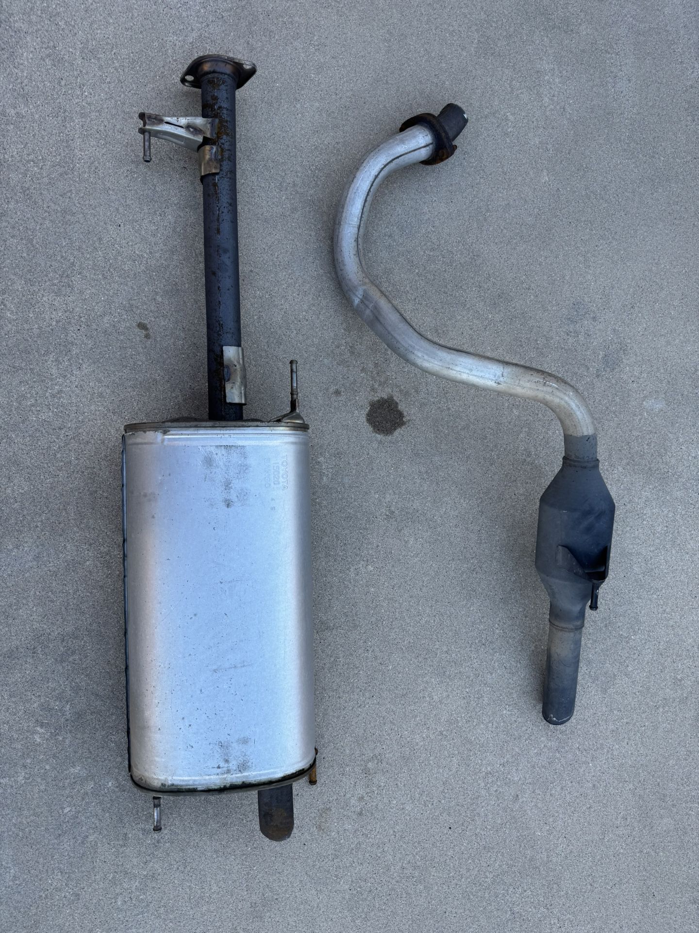 2004 Toyota 4Runner V8 OEM Catback Exhaust (Cut!)