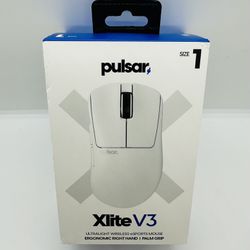 Pulsar Gaming Gears - Xlite V3 Mini Wireless Gaming Mouse