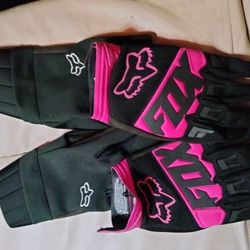 Pink And Black Fox Riding Gloves