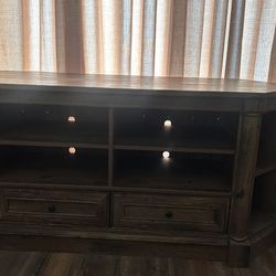 Corner TV Stand
