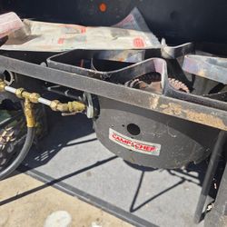 Weber
Original Kettle 22 in. Charcoal Grill in Black with One-Touch Cleaning System