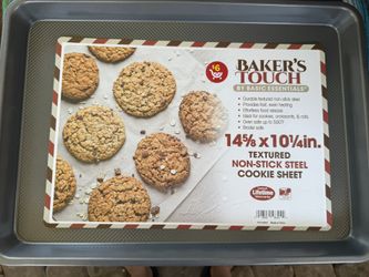6 Bakers Touch Non Stick Steel Cookie Sheet 