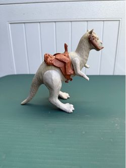 Kenner Star Wars "Solid Belly" Tauntaun    As Is