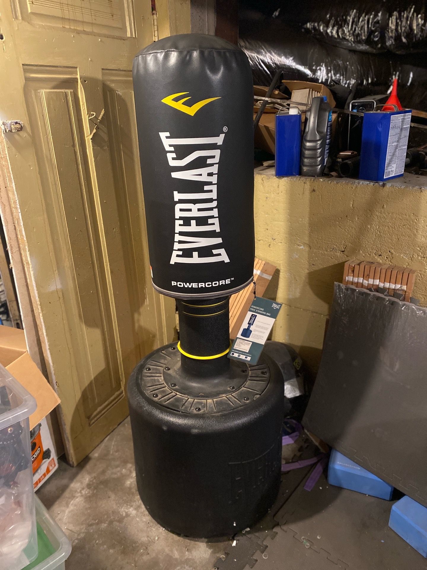 Everlast Freestanding Punching Bag Boxing Trainer
