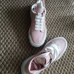 Alexander McQueen Pink Sneakers Size 38