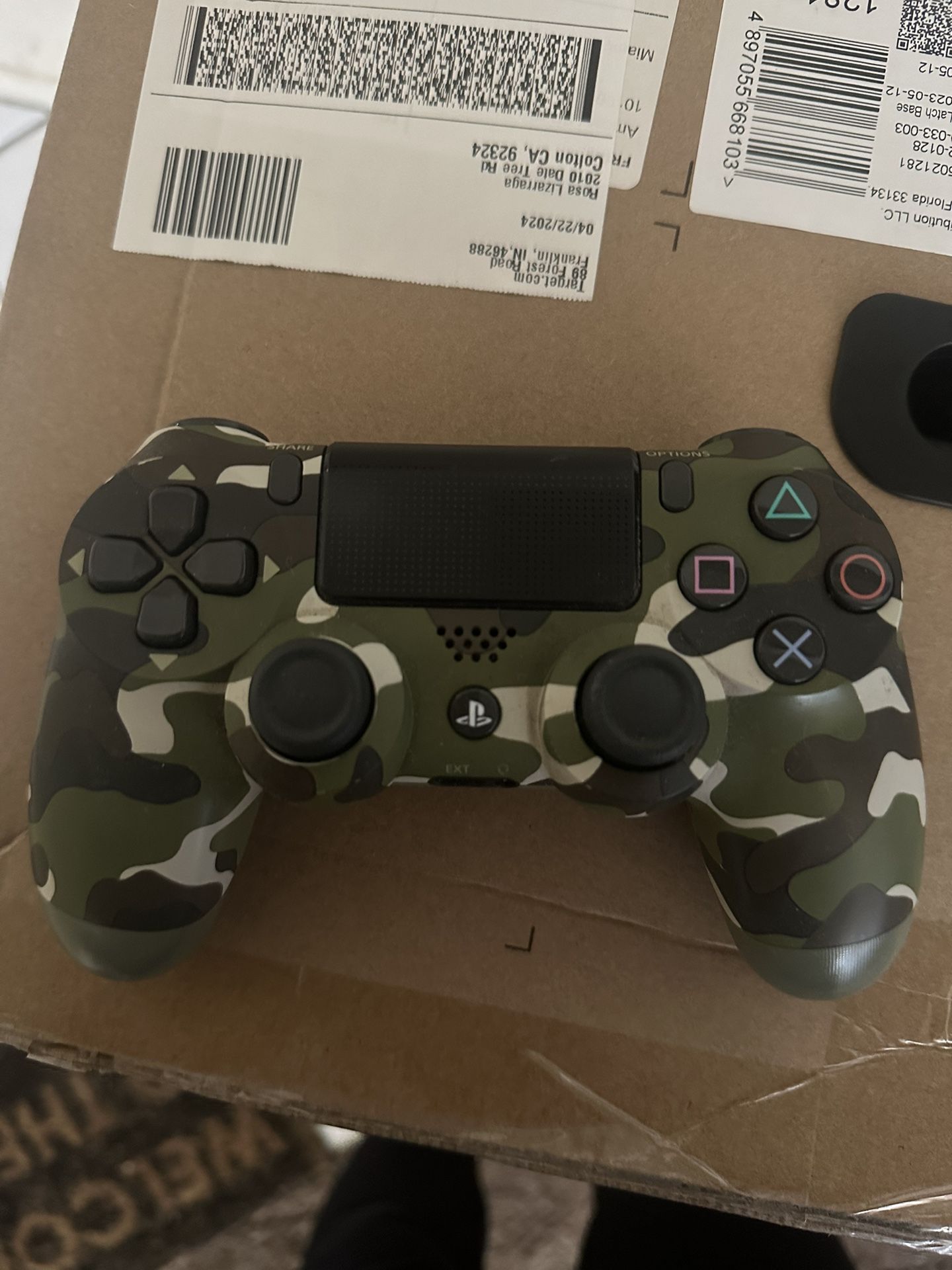 PS4 Controller 