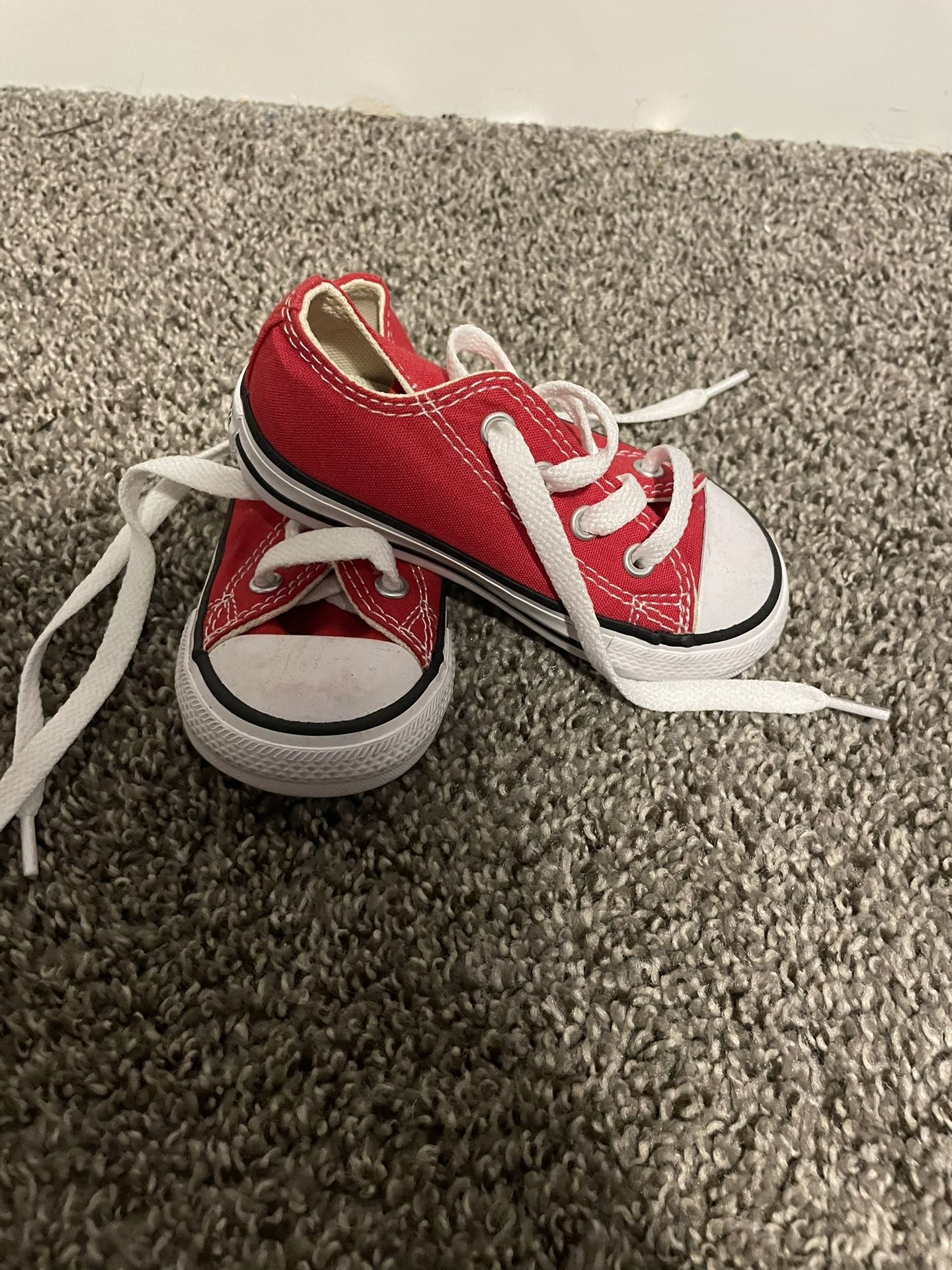 Toddler Boy Size 7c Converse 