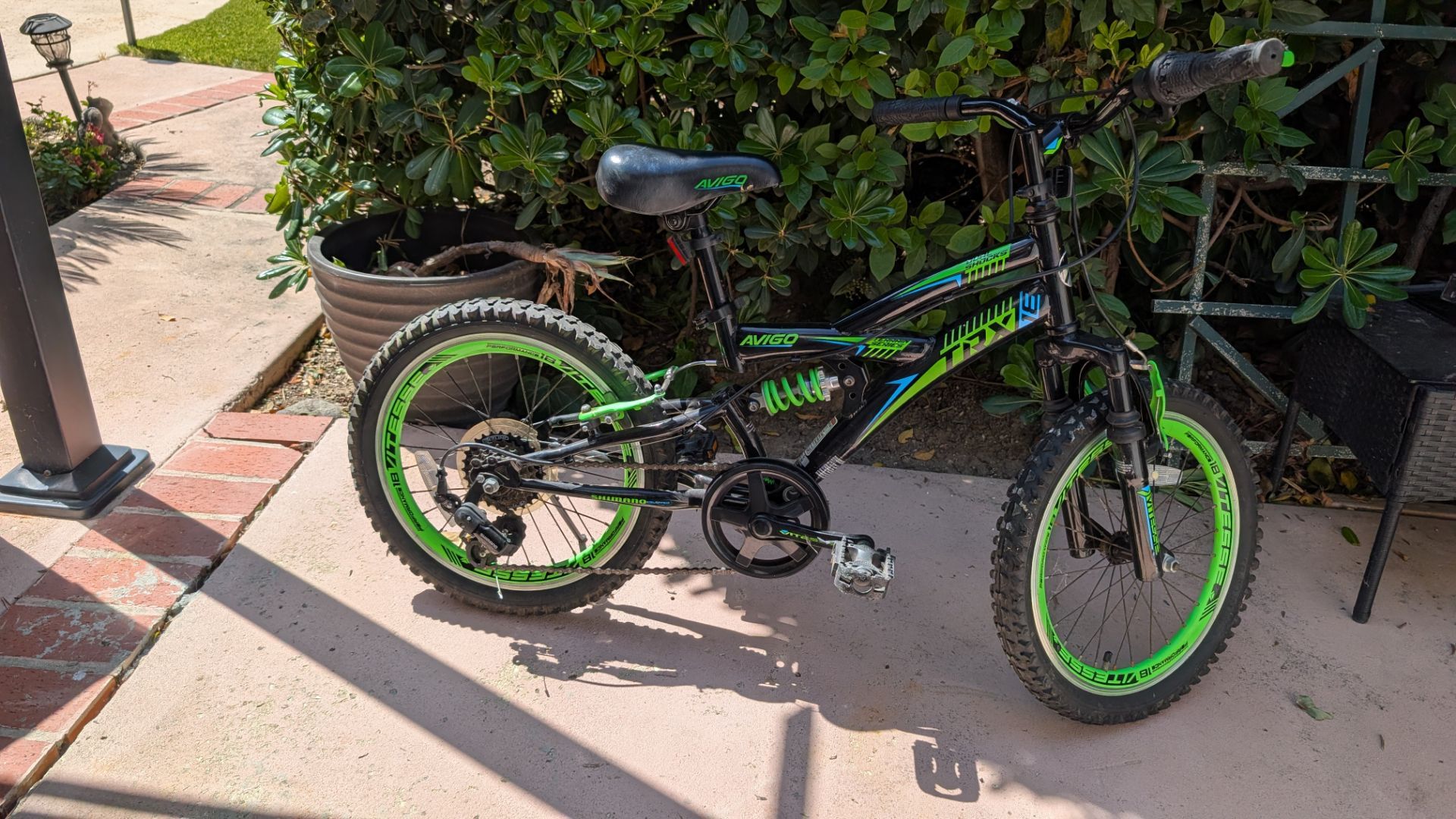 Almost new comes with the complete gear