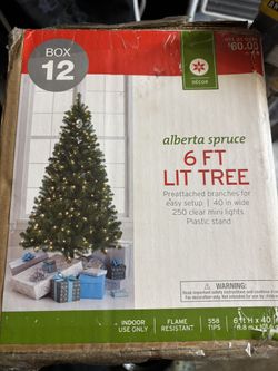 6ft Pre Lit Christmas Tree 