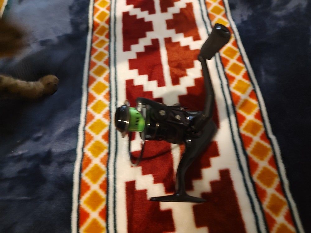 13 Fishing Code Black 3000 5.1.1 Spinning Reel 