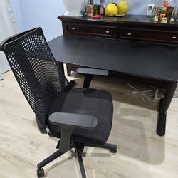 Ikea electric  table  & Herman chair