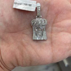 14k White Gold Jesus Charm With Round Diamonds 