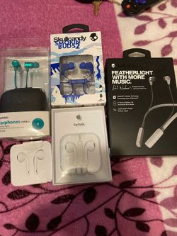 You pick ??? Earphones, earpods, earbuds